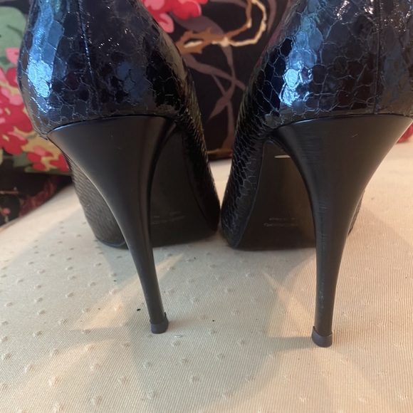 Signed by Giuseppe Zanotti for me ,black skin size 38 . So special . $350 - Picture 3 of 17